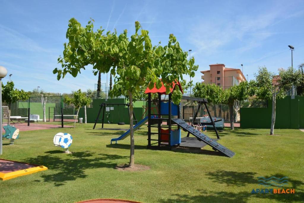 Apartbeach Los Juncos 2 Residencial Y Junto Playa La Pineda Exterior photo